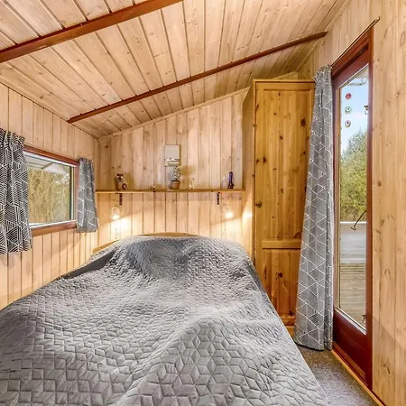Holiday home Elpida - 2km From The Sea In Western Jutland By Interhome