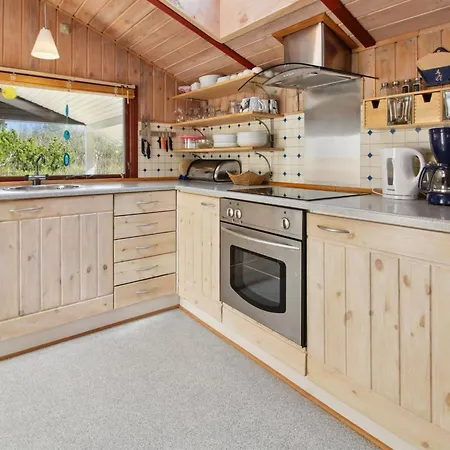 Prázdninový dům Elpida - 2km From The Sea By Interhome