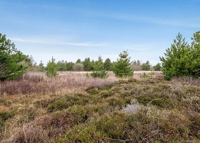 Elpida - 2km From The Sea By Interhome Lakolk